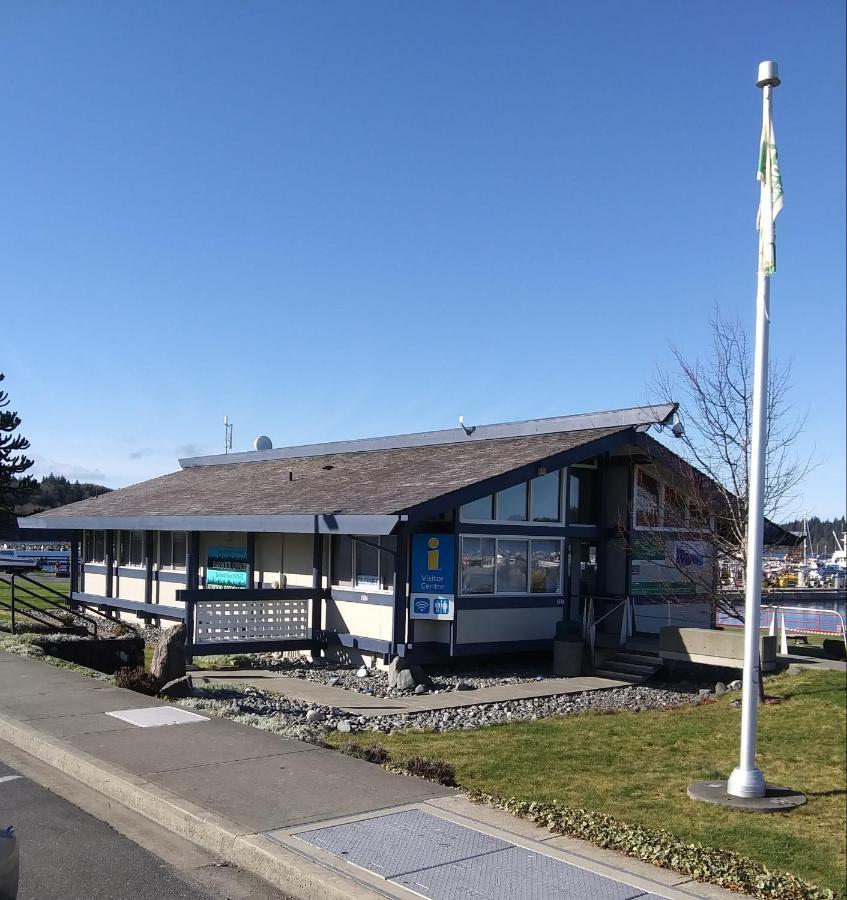 Haida Way Motor Inn Port McNeill Εξωτερικό φωτογραφία
